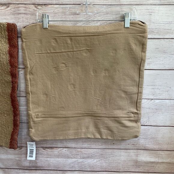 NEW WITH TAGS TWO RIZZY HOME AZTEC DESIGN PILLOW COVERS - Picture 4 of 10